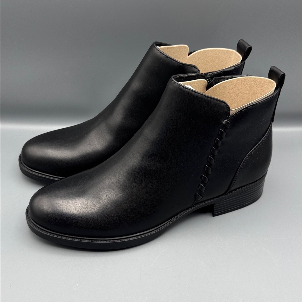 Easy Spirit Women's Lorand Almond Toe Block Heel Casual Booties - Picture 2 of 6